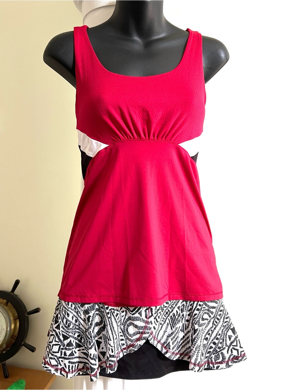 Lucky in Love 2-piece Skirt (L) Tank (M) Tennis Pickleball Athletic Activewear